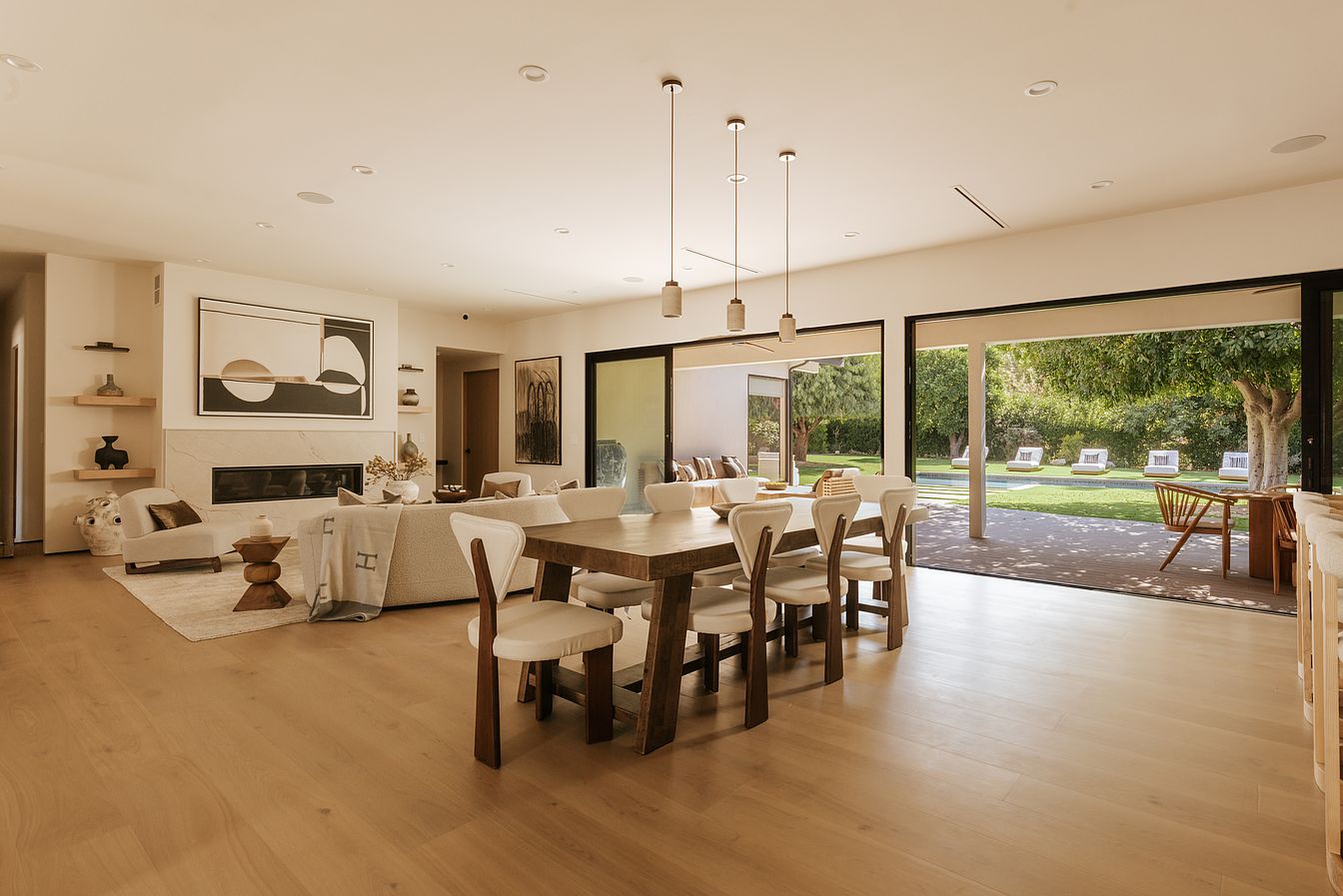 Casa Serena — Dining room opening to the garden