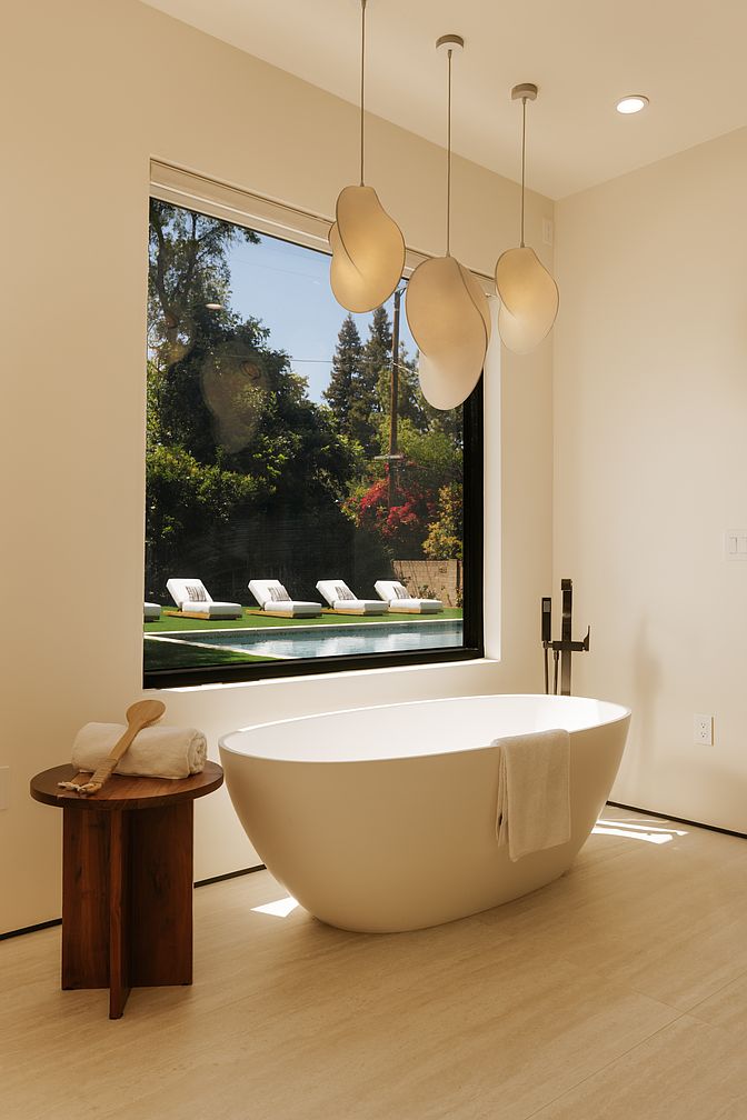 Casa Serena — Soaking tub beside the picture window